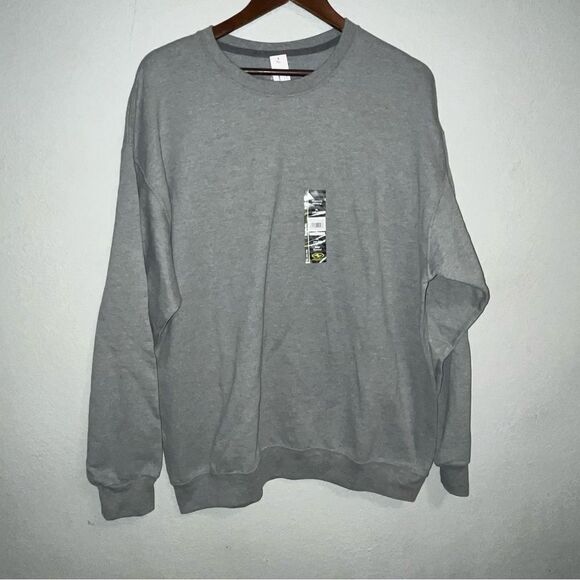 Men's Athletic Works NWT Grey Crewneck Sweatshirt - Picture 2 of 7